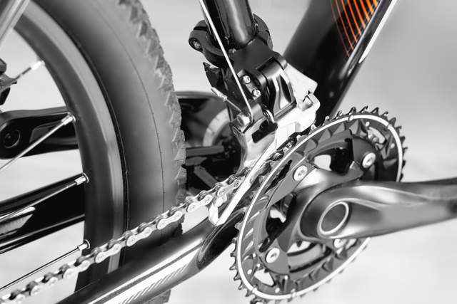 20 Plain-Top Radial All-Chrome Winch — 2 Speed